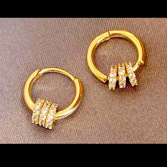 Ultra Delicate Tiny Gold & Rhinestone Detail Huggie Hoops - Picture 6 of 6